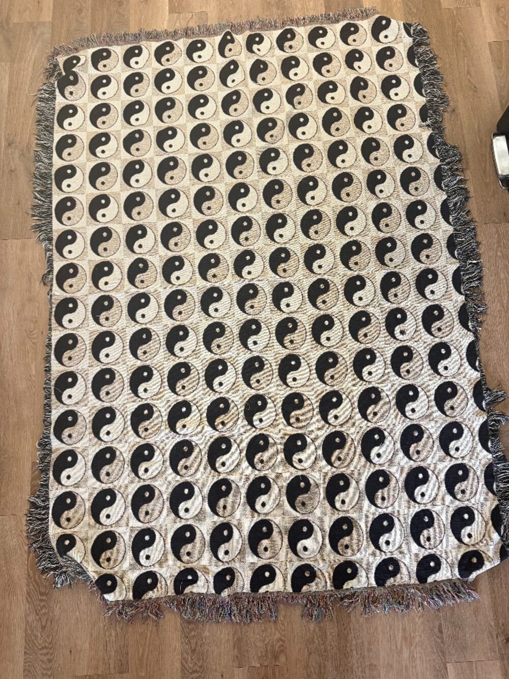 Urban Outfitters 5 x 7 Yin Yang Rug/ Throw